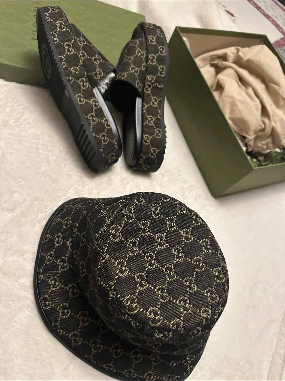 Gucci Black GG Monogram Canvas Slides with Matching Bucket Hat only for photo